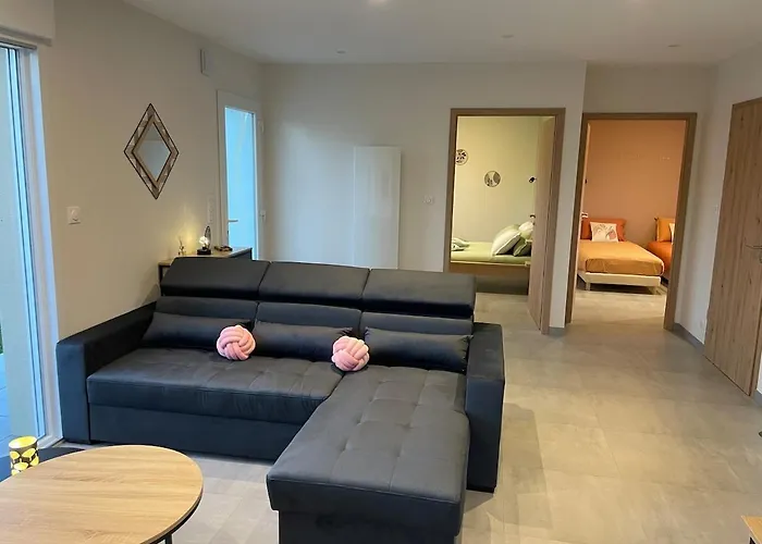 Le Gros Chene * Taintrux